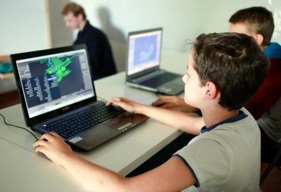 Школьников Южного Урала приглашают на бесплатные онлайн-курсы по геймдизайну и разработке сайтов