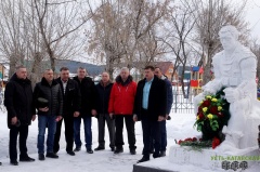 В Усть-Катаве почтили память погибших в горячих точках 