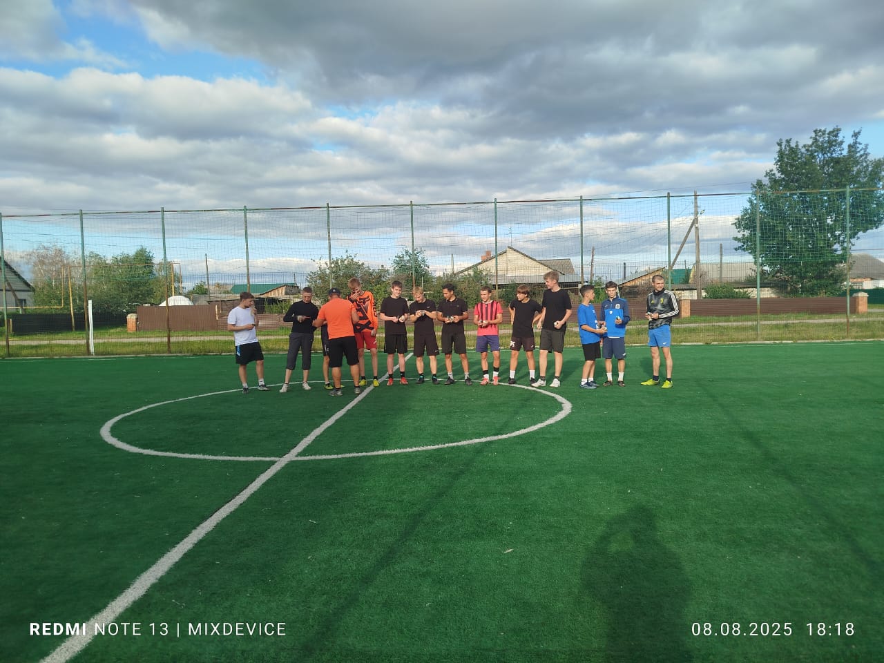 Прошел здоровый футбол среди молодежи