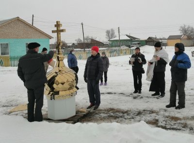 Мордвиновский Храм увенчал первый купол и крест