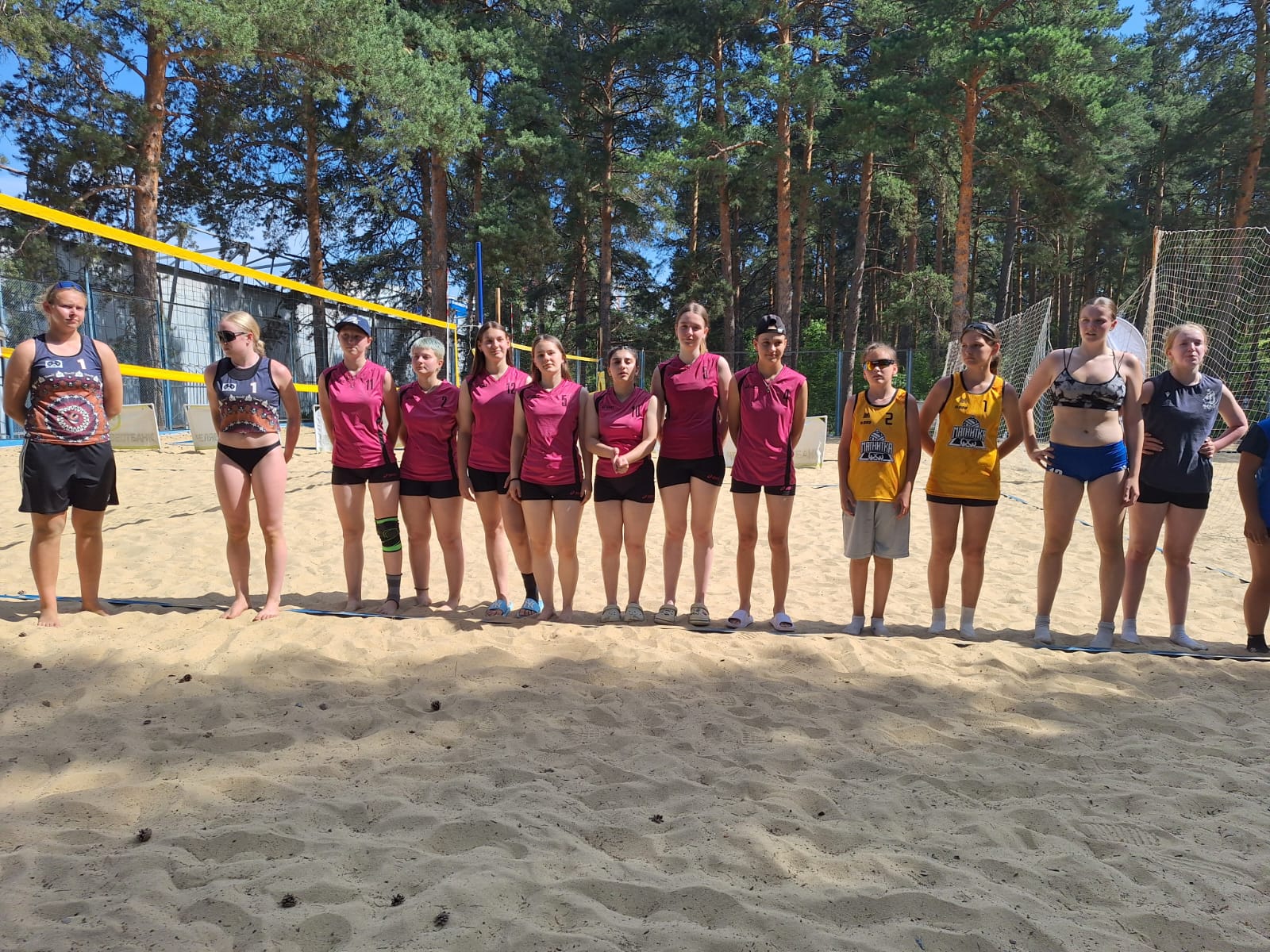 Региональные соревнования по пляжному волейболу в рамках фестиваля "Наше спортивное лето "