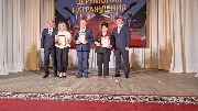 87653241.jpg