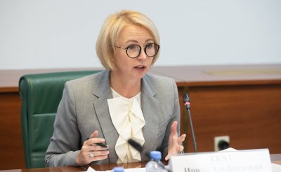 Первый заместитель губернатора области Ирина Гехт рассказала о ситуации в регионе в связи с появлением нового штамма коронавируса Омикрон