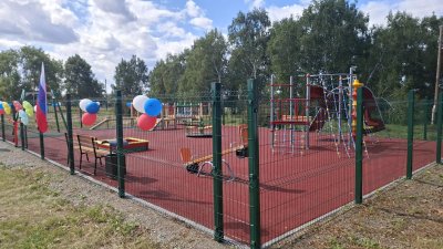 Место для встреч детворы деревни Водопойка