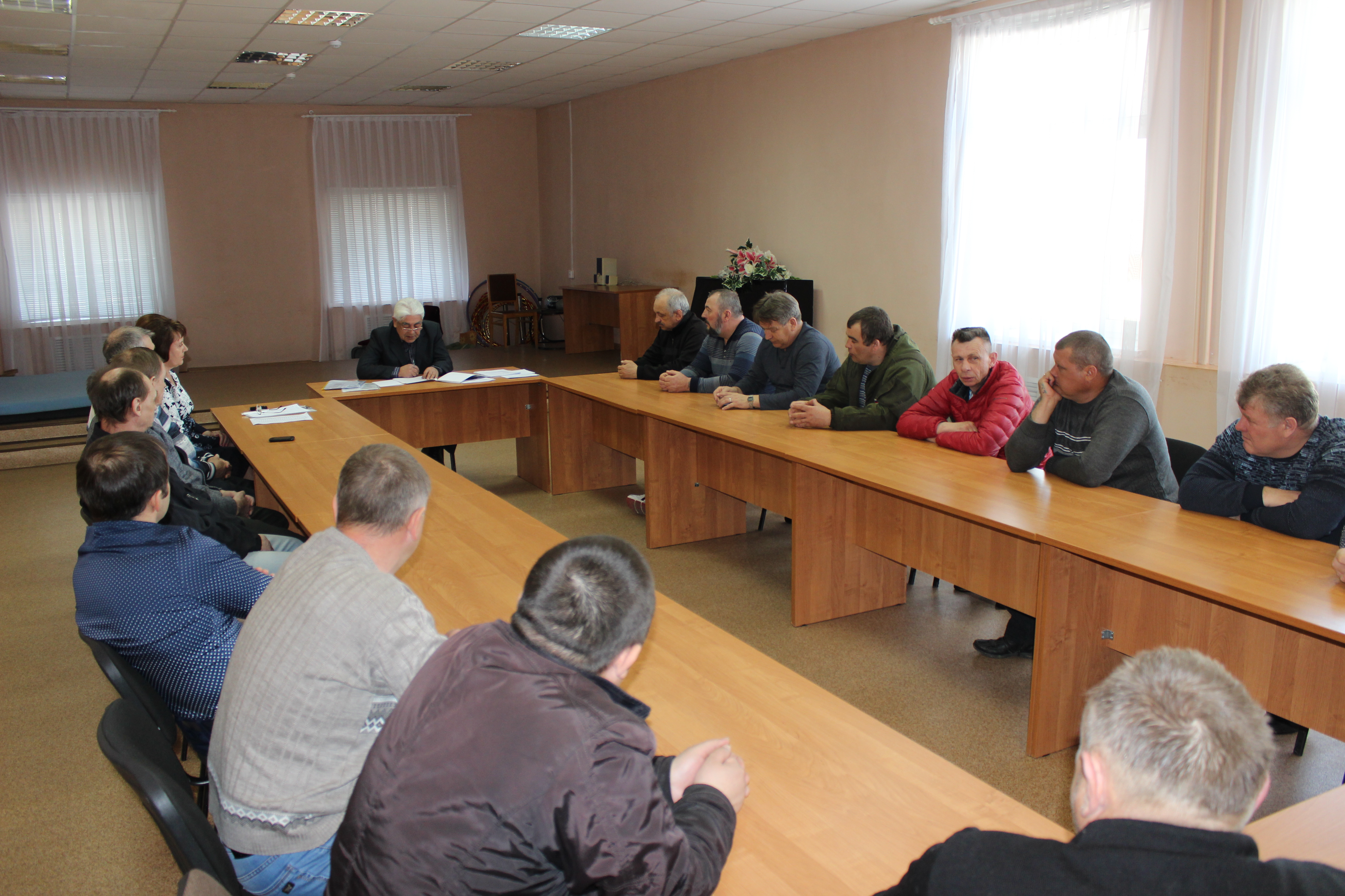 Ветераны боевых действий встретились с руководством района