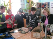 3 декабря с ребятами был проведен мастер-класс по работе с противогазом и сборке-разборке автомата Калашникова.