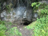 У входа в Киселёвскую пещеру