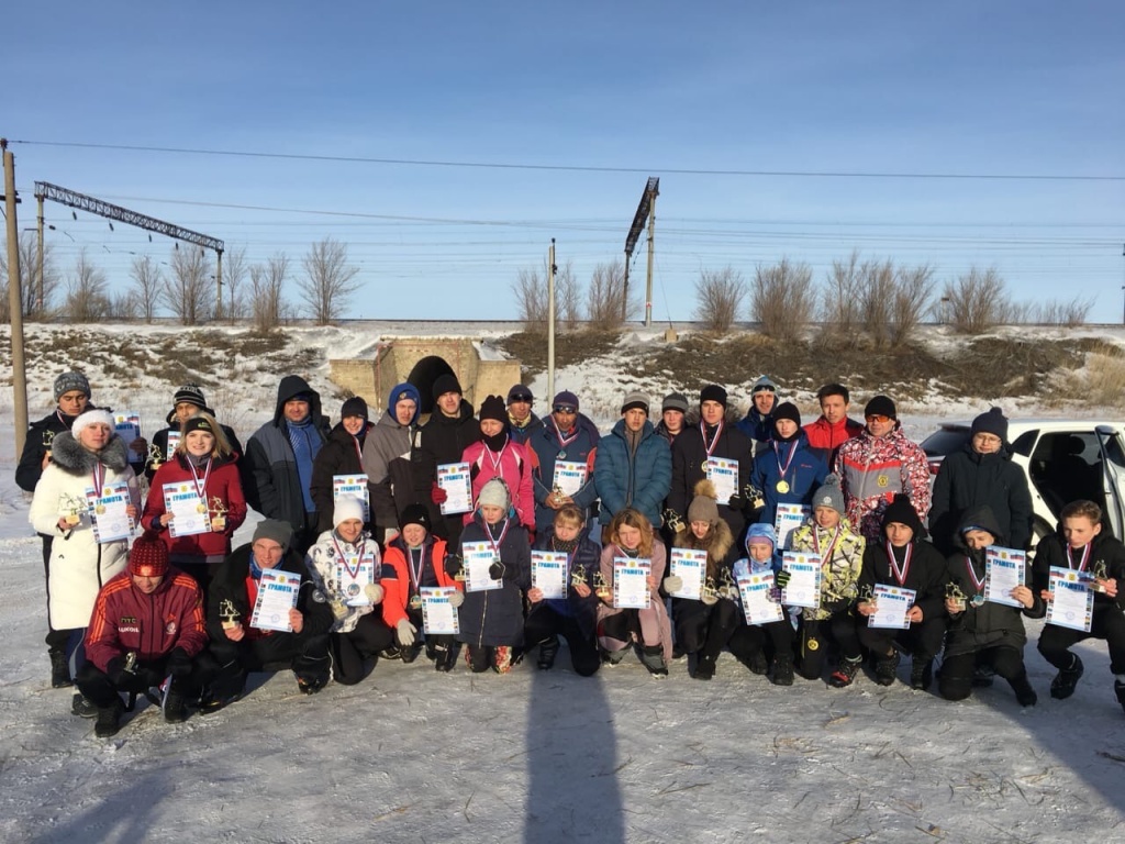 В Карталах состоялось открытие лыжного сезона | 19.12.2019 | Карталы -  БезФормата