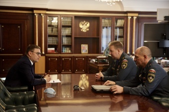 Алексей Текслер встретился с заместителем министра МЧС Николаем Гречушкиным
