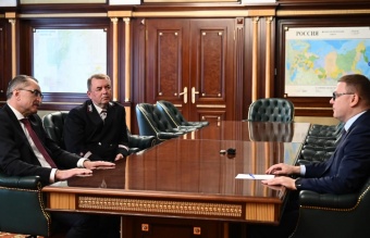 Алексею Текслеру представили нового руководителя Южно-Уральской железной дороги 