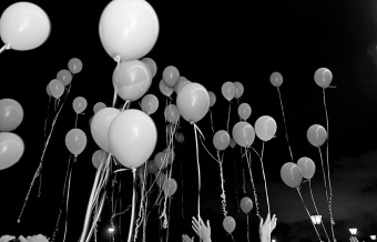 Сегодня  у памятника Скорбящей матери состоится акция "Ангелы" партии "Единая Россия".