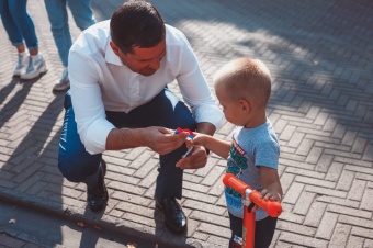 Поддержка семей с детьми: общественники и эксперты внесли свои предложения в Народную программу «Единой России»