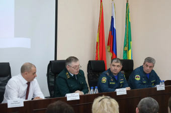 В администрации округа обсудили подготовку к пожароопасному сезону 2026 года
