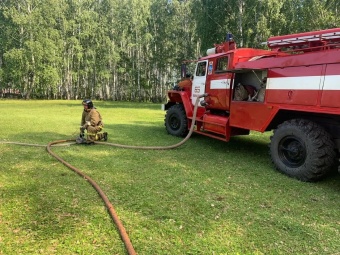 В селе Кунашак на улица Зелёная произошло возгорание.