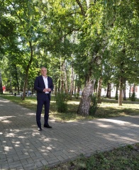 Глава округа проверил выполнение работ по благоустройству территории