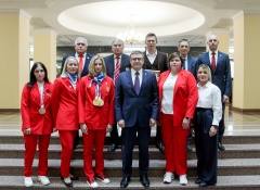 Алексей Текслер наградил призеров и участников XVI летних Паралимпийских игр 