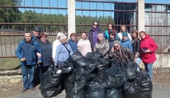 Сотрудники администрации округа вышли на субботник