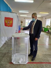 Глава Усть-Катавского городского округа проголосовал по поправкам в Конституцию РФ