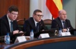 Губернатор Челябинской области Алексей Текслер провел совещание с руководителями общественных приемных главы региона