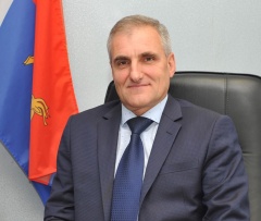 Поздравление главы Усть-Катавского городского округа Сергея Семкова с новым годом и Рождеством