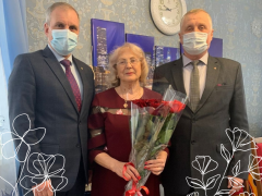 Первые лица Усть-Катава поздравили с юбилеем Почётного гражданина города