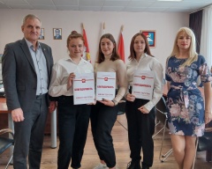 В Усть-Катаве чествовали лучших волонтёров